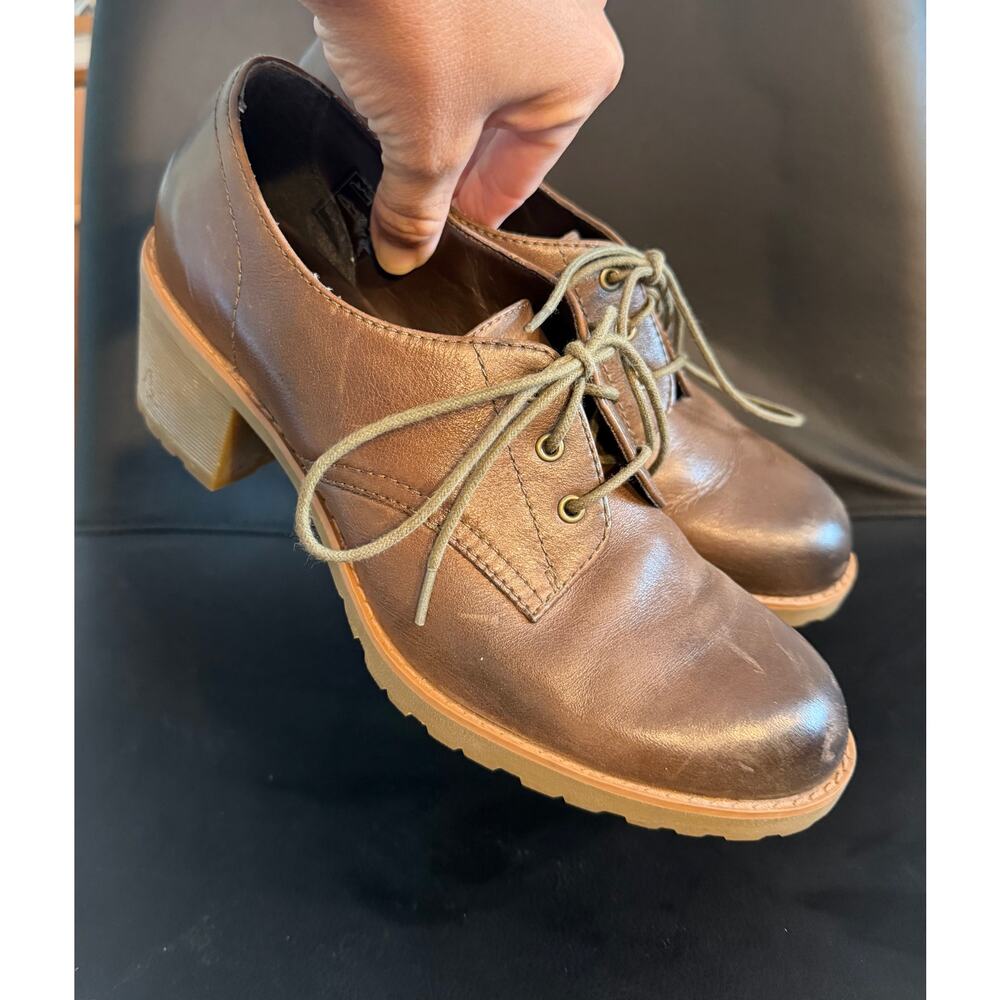 Dr. Martens Heeled Oxford Leather Lace up shoes Posy style EU sz 39 US sz 8